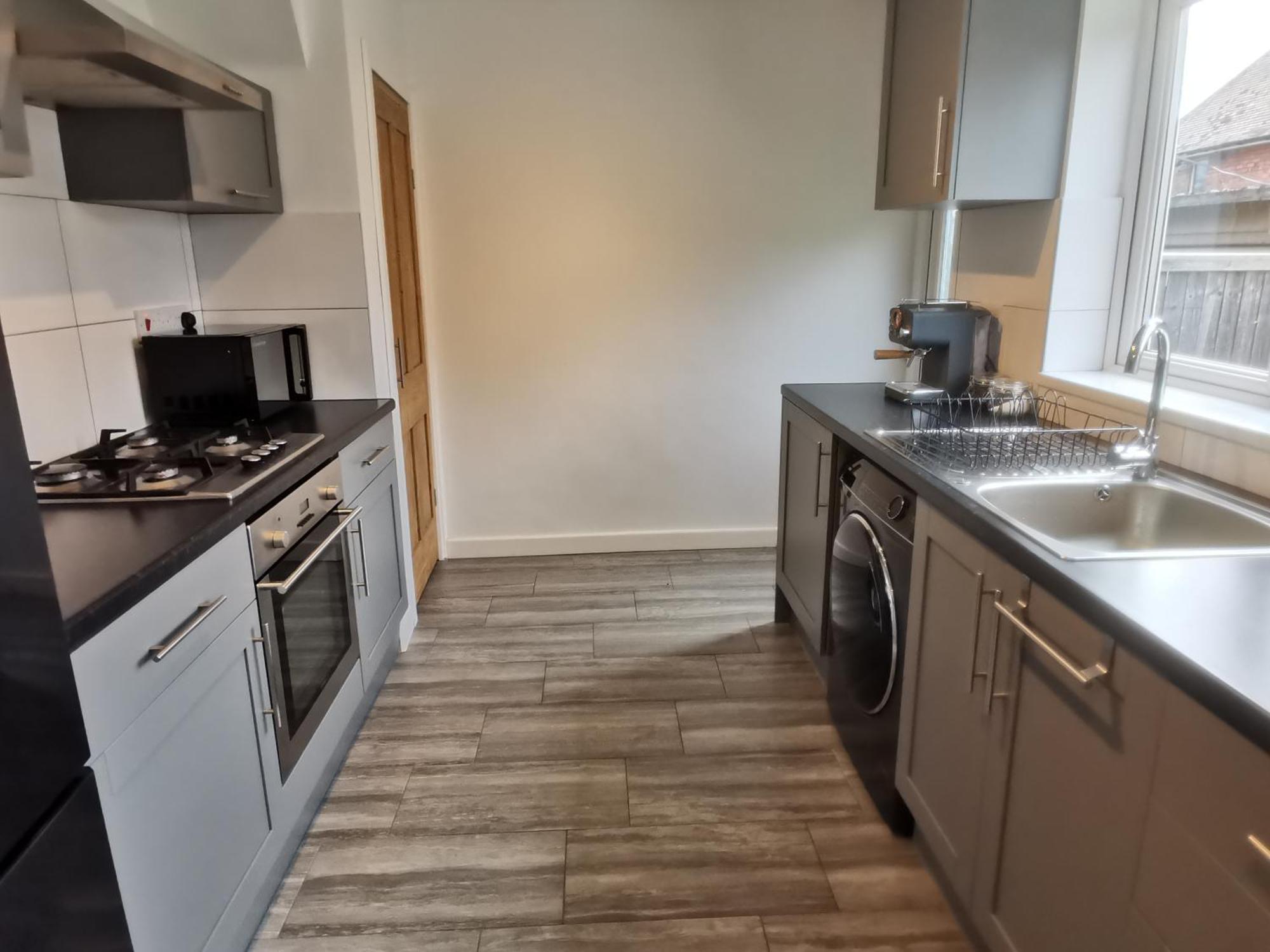 Holiday home Contemporary 3 Bedroom House With Garden And Private Parking Nottingham